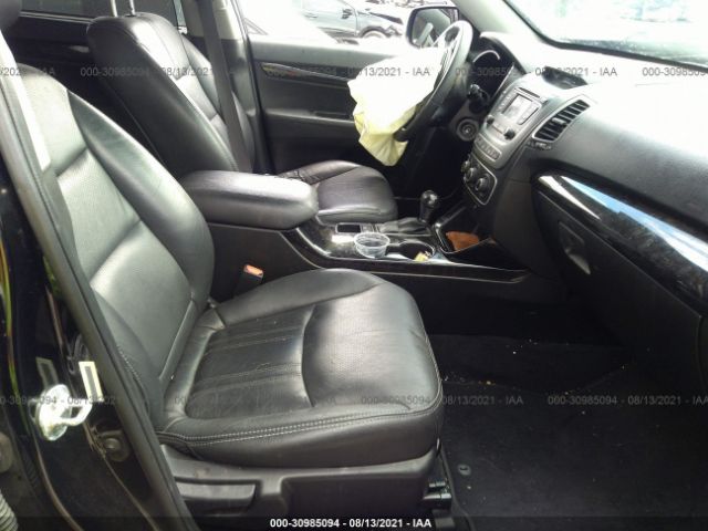 Photo 4 VIN: 5XYKT3A68FG657040 - KIA SORENTO 