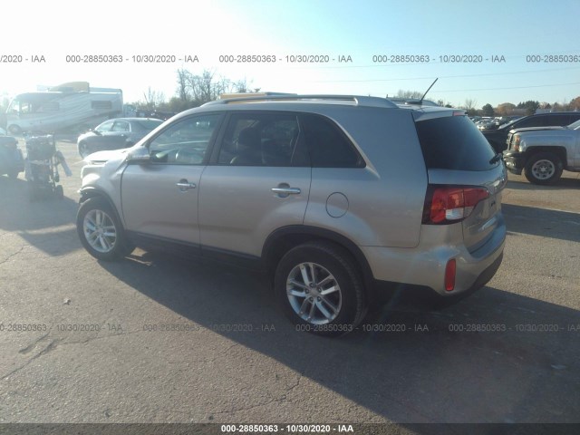 Photo 2 VIN: 5XYKT3A68FG660634 - KIA SORENTO 