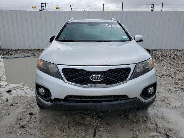 Photo 4 VIN: 5XYKT3A69CG189377 - KIA SORENTO 