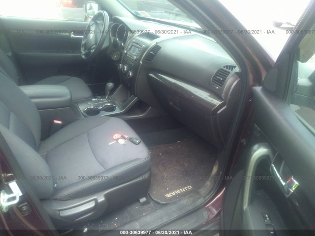 Photo 4 VIN: 5XYKT3A69CG199861 - KIA SORENTO 