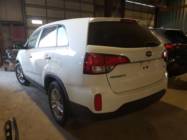 Photo 2 VIN: 5XYKT3A69EG429157 - KIA SORENTO LX 