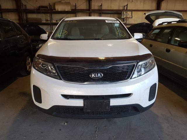 Photo 8 VIN: 5XYKT3A69EG429157 - KIA SORENTO LX 