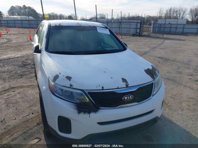 Photo 5 VIN: 5XYKT3A69EG475250 - KIA SORENTO 