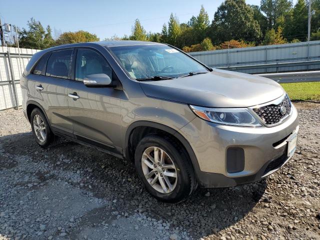 Photo 3 VIN: 5XYKT3A69EG527346 - KIA SORENTO LX 