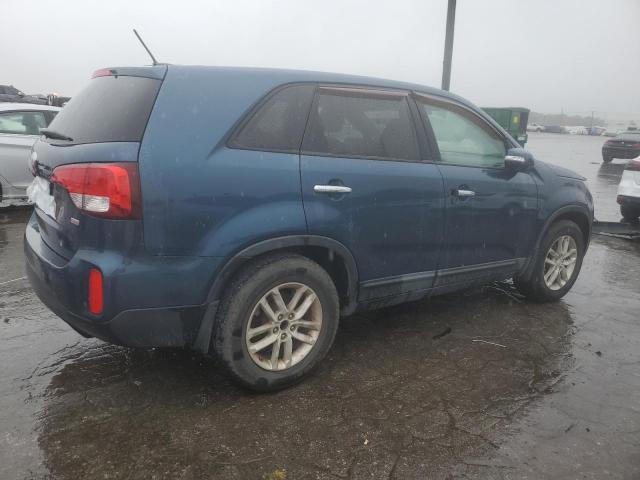 Photo 2 VIN: 5XYKT3A69FG556265 - KIA SORENTO LX 