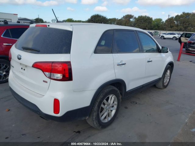 Photo 3 VIN: 5XYKT3A69FG576743 - KIA SORENTO 