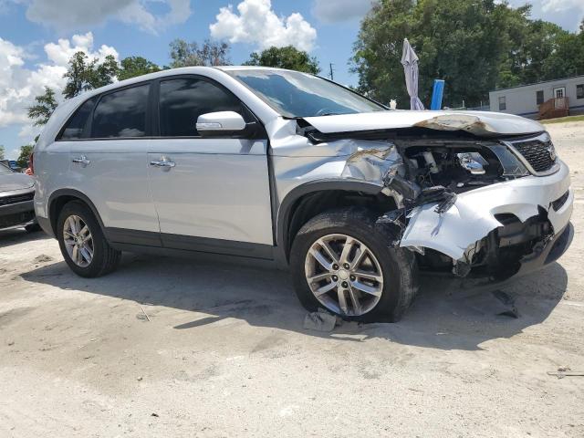 Photo 3 VIN: 5XYKT3A69FG579996 - KIA SORENTO 