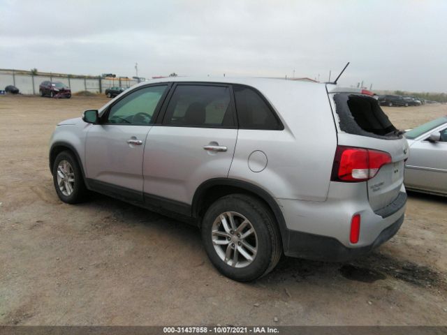 Photo 2 VIN: 5XYKT3A69FG596670 - KIA SORENTO 