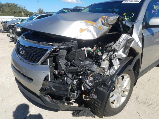 Photo 8 VIN: 5XYKT3A69FG626363 - KIA SORENTO LX 