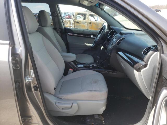 Photo 4 VIN: 5XYKT3A69FG661551 - KIA SORENTO LX 