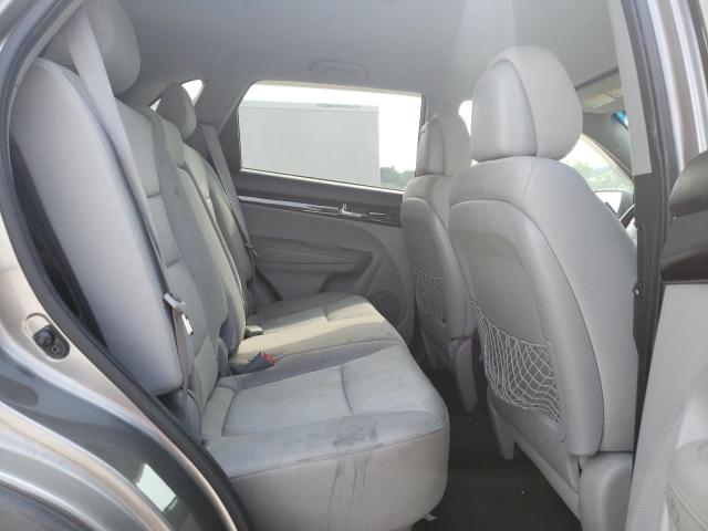 Photo 10 VIN: 5XYKT3A6XCG237730 - KIA SORENTO 