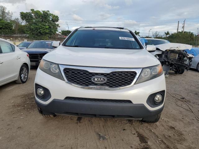 Photo 4 VIN: 5XYKT3A6XDG343886 - KIA SORENTO 