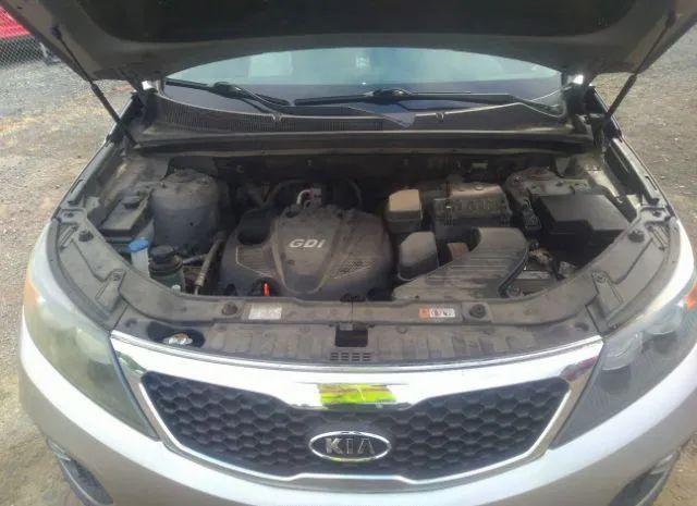 Photo 9 VIN: 5XYKT3A6XDG354628 - KIA SORENTO 