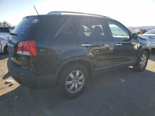 Photo 2 VIN: 5XYKT3A6XDG363409 - KIA SORENTO LX 