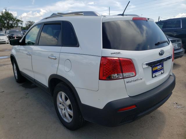 Photo 2 VIN: 5XYKT3A6XDG376774 - KIA SORENTO LX 