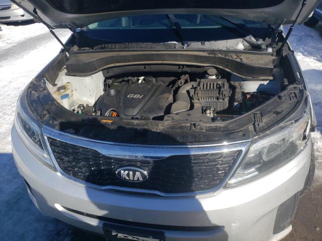 Photo 6 VIN: 5XYKT3A6XEG428101 - KIA SORENTO LX 