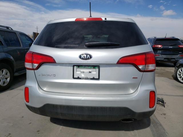 Photo 5 VIN: 5XYKT3A6XEG428101 - KIA SORENTO LX 