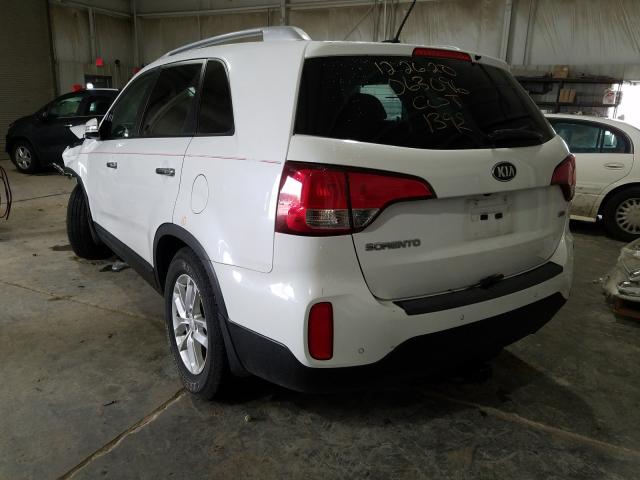 Photo 2 VIN: 5XYKT3A6XEG444573 - KIA SORENTO LX 