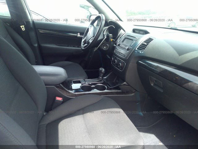 Photo 4 VIN: 5XYKT3A6XEG445125 - KIA SORENTO 