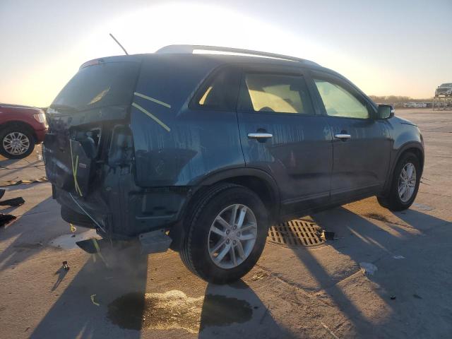 Photo 2 VIN: 5XYKT3A6XEG474690 - KIA SORENTO LX 