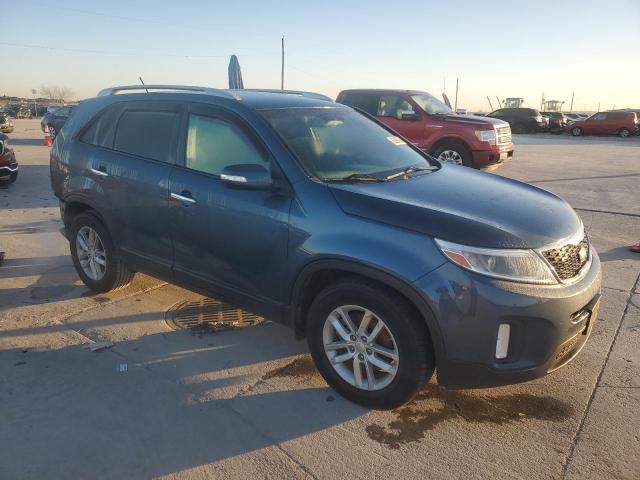 Photo 3 VIN: 5XYKT3A6XEG474690 - KIA SORENTO LX 