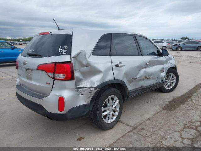 Photo 3 VIN: 5XYKT3A6XEG479498 - KIA SORENTO 