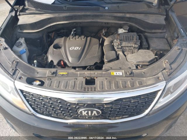 Photo 9 VIN: 5XYKT3A6XEG500270 - KIA SORENTO 