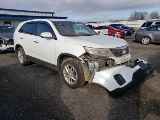 Photo 3 VIN: 5XYKT3A6XEG516551 - KIA SORENTO LX 