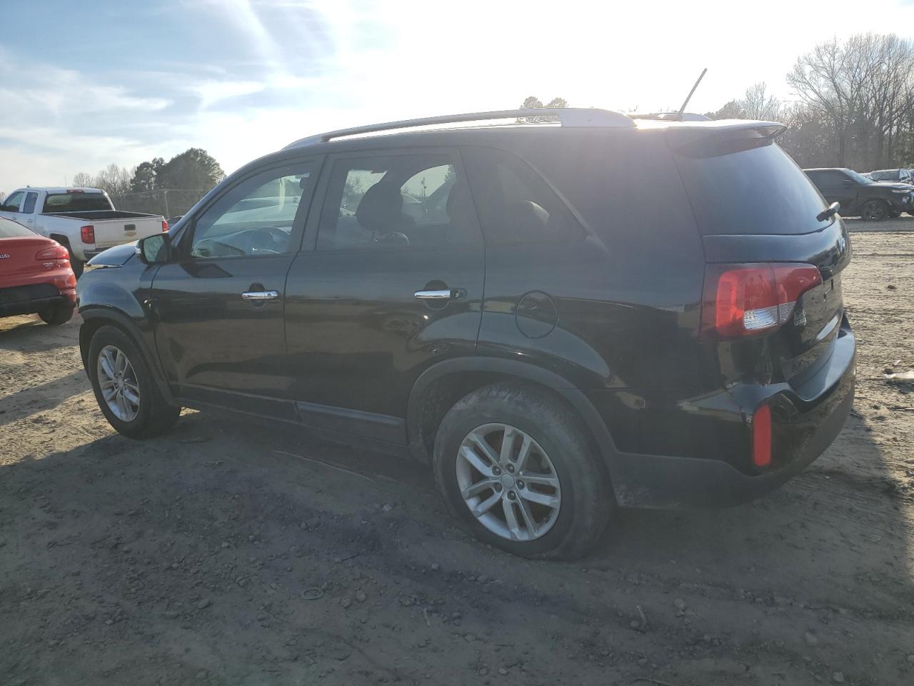 Photo 1 VIN: 5XYKT3A6XEG532815 - KIA SORENTO 