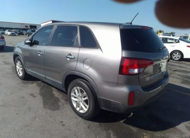 Photo 2 VIN: 5XYKT3A6XEG549212 - KIA SORENTO 