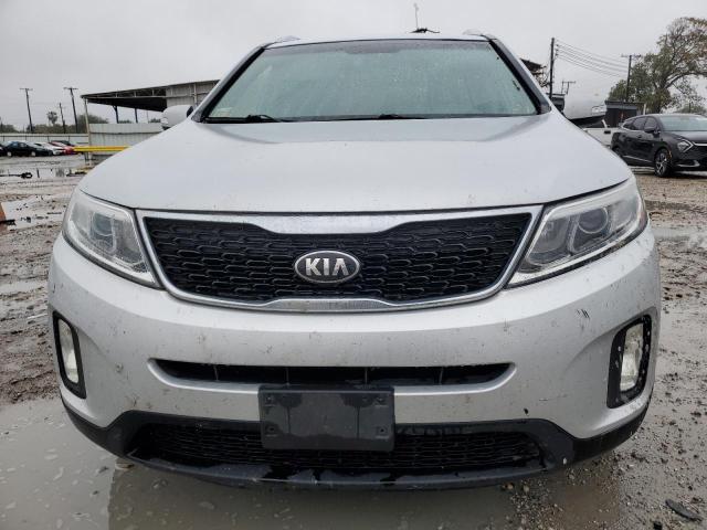 Photo 4 VIN: 5XYKT3A6XFG571714 - KIA SORENTO LX 