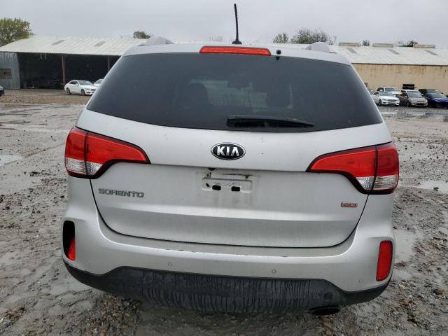 Photo 5 VIN: 5XYKT3A6XFG571714 - KIA SORENTO LX 