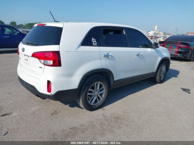 Photo 3 VIN: 5XYKT3A6XFG582079 - KIA SORENTO 