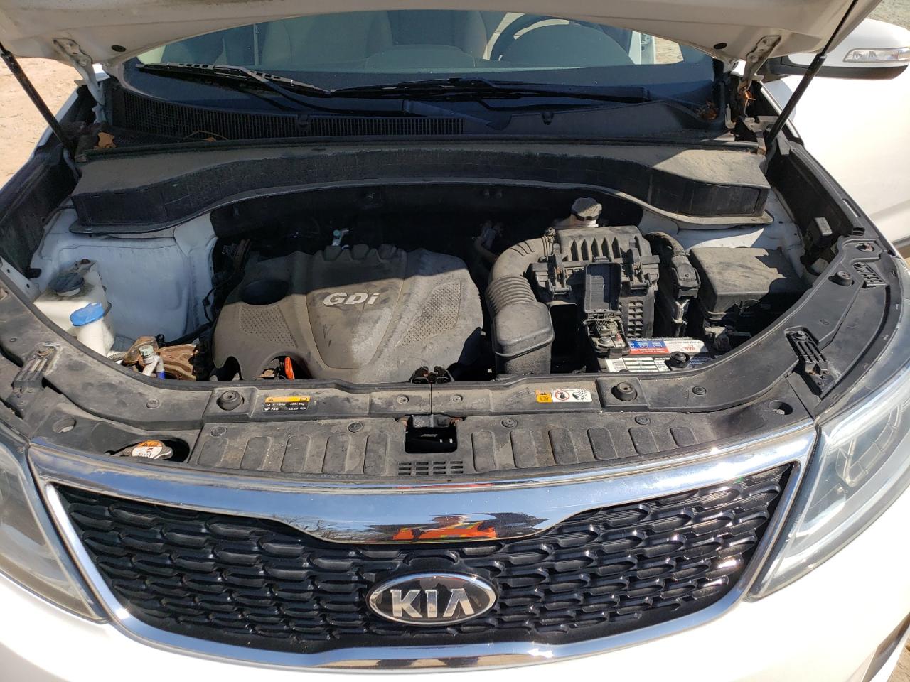 Photo 11 VIN: 5XYKT3A6XFG590070 - KIA SORENTO 