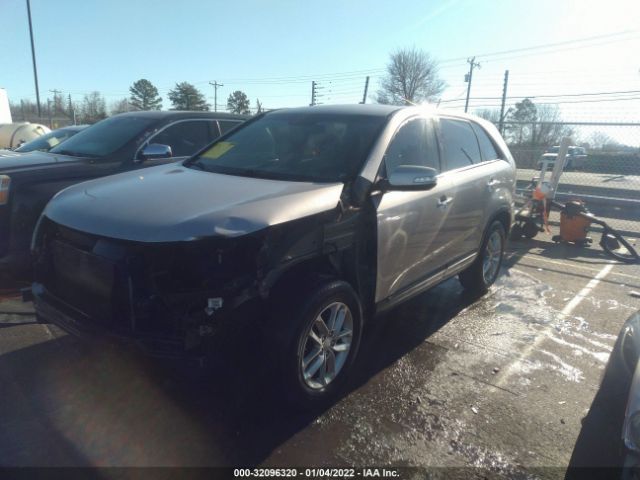 Photo 1 VIN: 5XYKT3A6XFG656598 - KIA SORENTO 