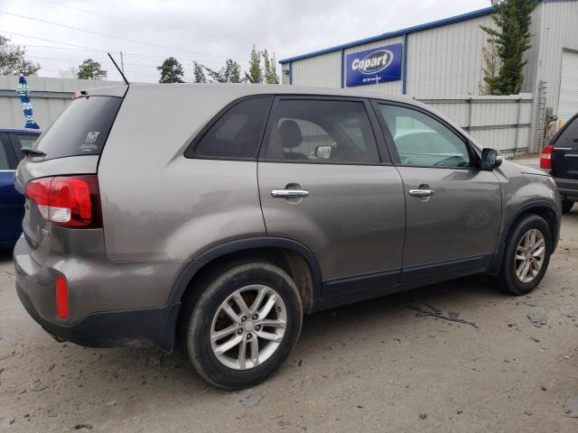 Photo 2 VIN: 5XYKT3A6XFG658089 - KIA SORENTO 