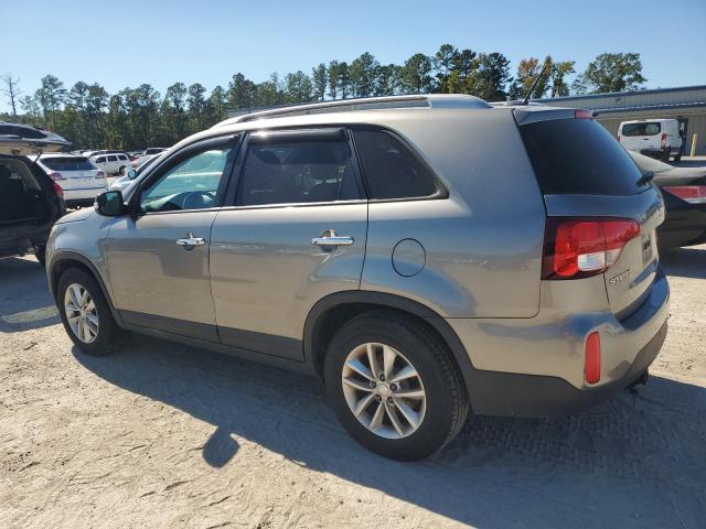 Photo 1 VIN: 5XYKT3A6XFG658769 - KIA SORENTO LX 