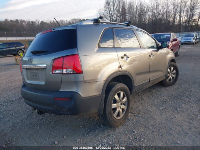 Photo 3 VIN: 5XYKT4A10BG159306 - KIA SORENTO 