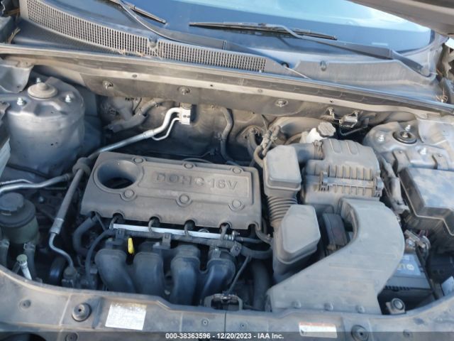 Photo 9 VIN: 5XYKT4A10BG159306 - KIA SORENTO 