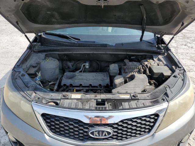 Photo 10 VIN: 5XYKT4A11BG147763 - KIA SORENTO 