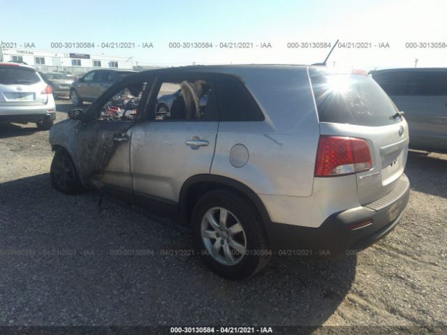 Photo 2 VIN: 5XYKT4A12DG355296 - KIA SORENTO 