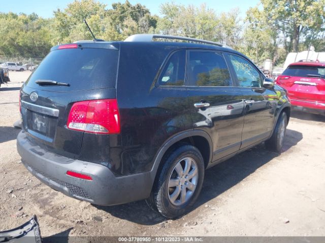 Photo 3 VIN: 5XYKT4A13BG066909 - KIA SORENTO 