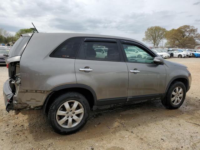 Photo 2 VIN: 5XYKT4A13DG340483 - KIA SORENTO 