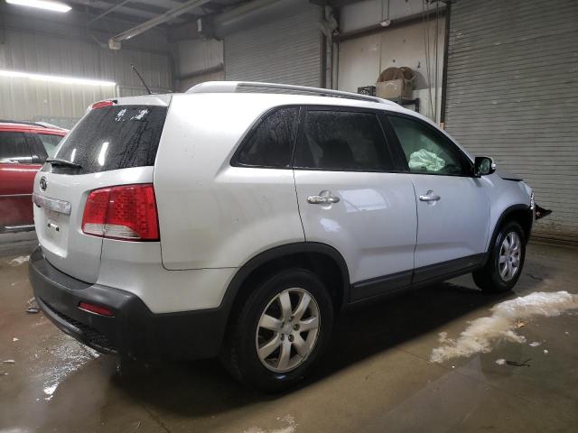 Photo 2 VIN: 5XYKT4A14BG043557 - KIA SORENTO 