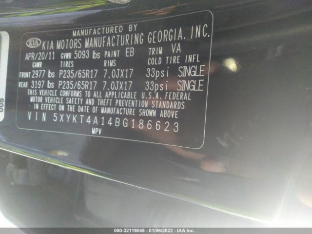 Photo 8 VIN: 5XYKT4A14BG186623 - KIA SORENTO 