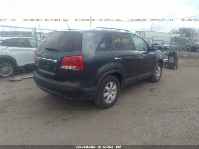 Photo 3 VIN: 5XYKT4A15BG017551 - KIA SORENTO 