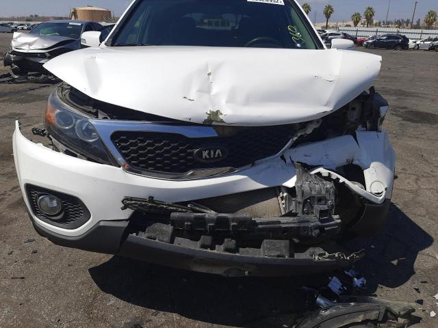 Photo 8 VIN: 5XYKT4A15BG089253 - KIA SORENTO BA 