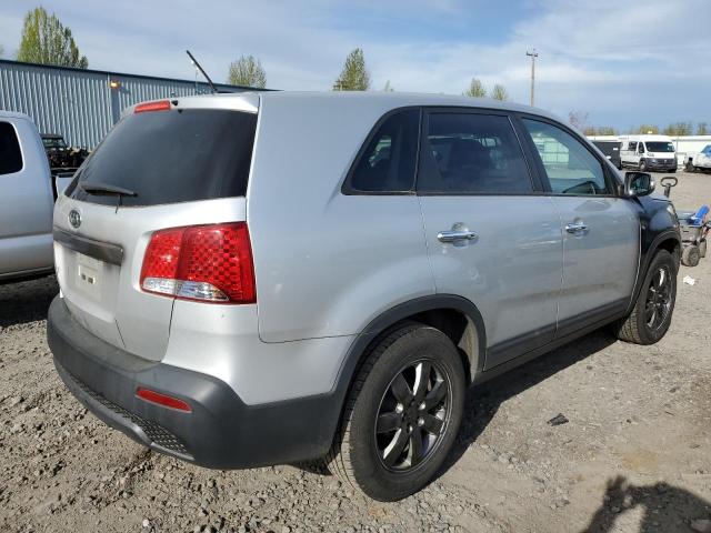 Photo 2 VIN: 5XYKT4A15DG342901 - KIA SORENTO 