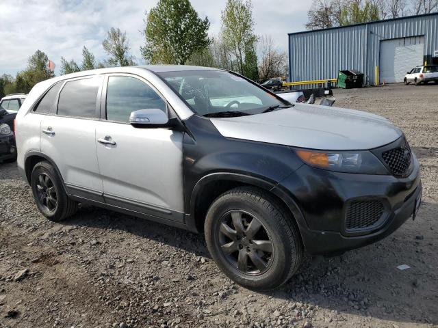 Photo 3 VIN: 5XYKT4A15DG342901 - KIA SORENTO 