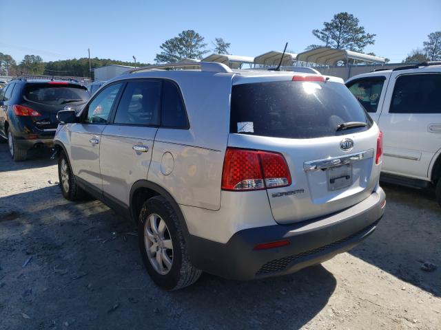 Photo 2 VIN: 5XYKT4A16BG077760 - KIA SORENTO 